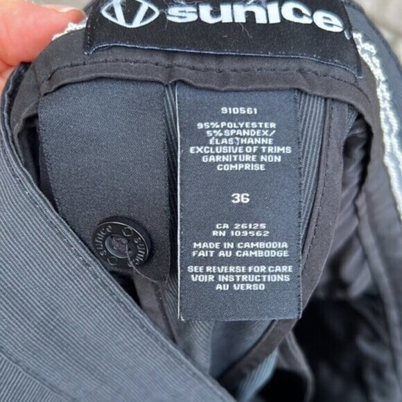 Sunice Flat Front Performance Golf Shorts Sz 36 - Picture 6 of 8